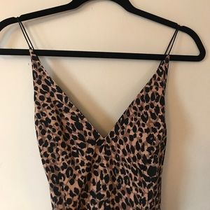 NWOT Topshop crossback leopard dress